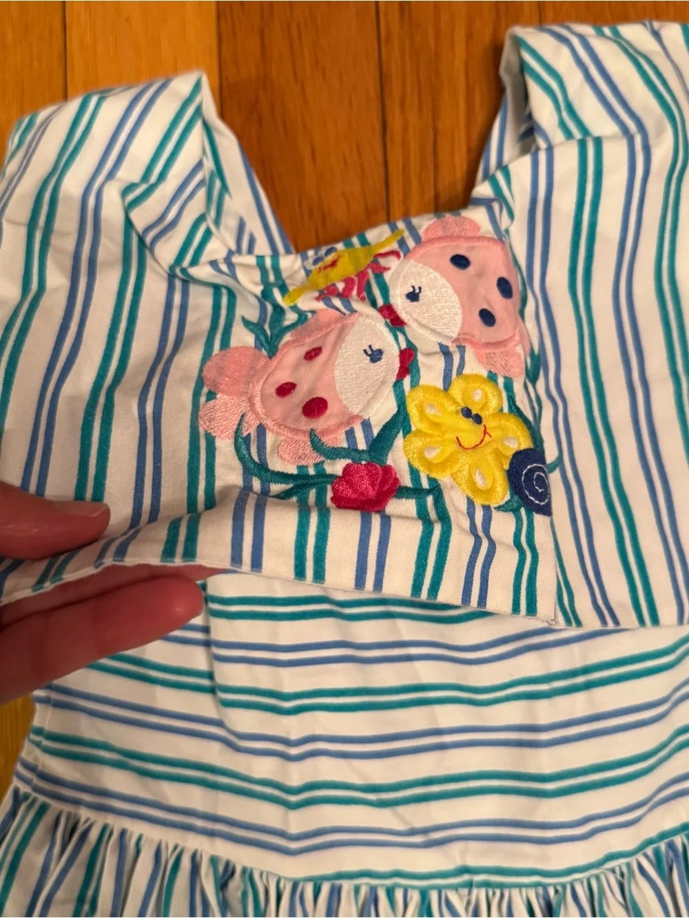 Vintage girls pinafore dress with fish appliqué by Fast Friends size 6